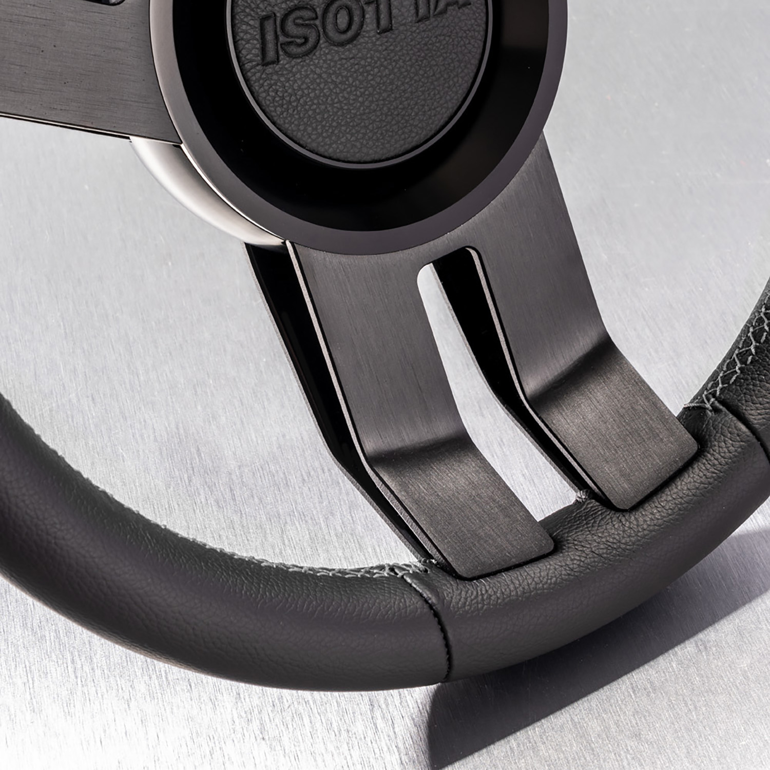 Isotta OX steering wheel – ISWXO Product Image 2